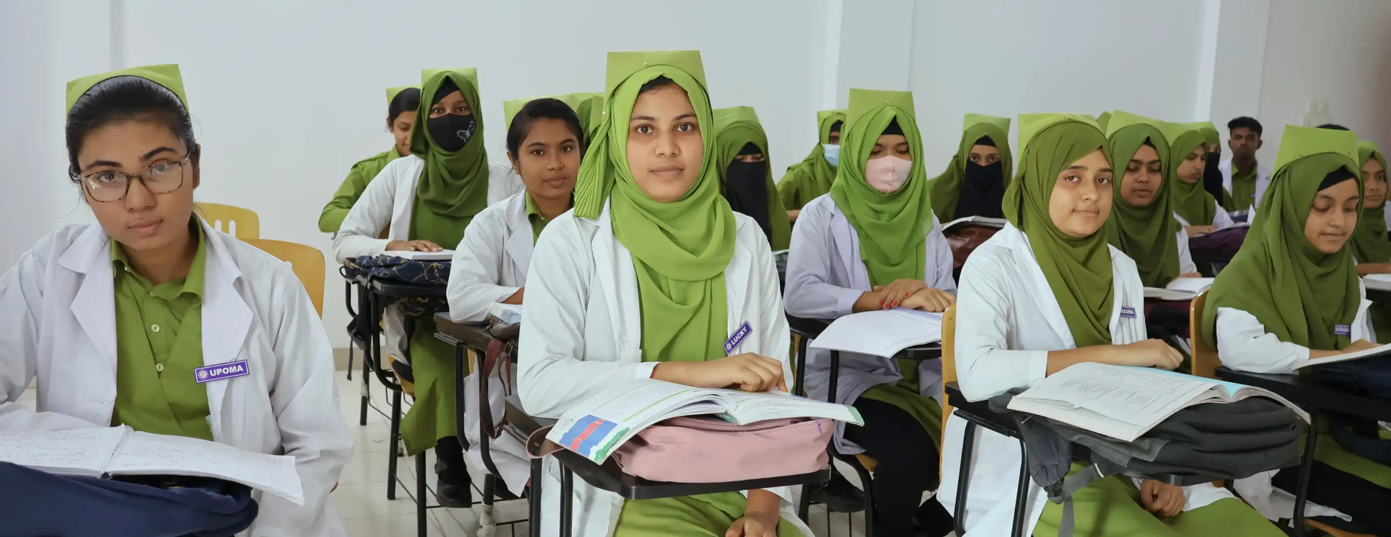 Experienced and qualified faculty members